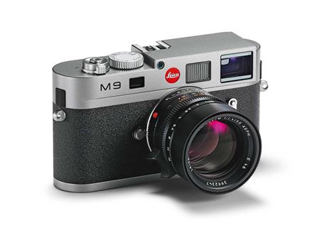Leica M9 range finder camera
