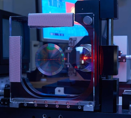 Measuring station for computer generated holograms (CGHs)