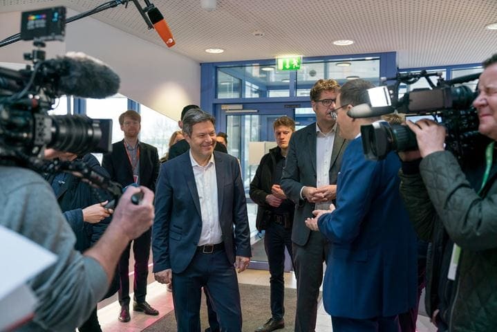 Arrival of the Minister