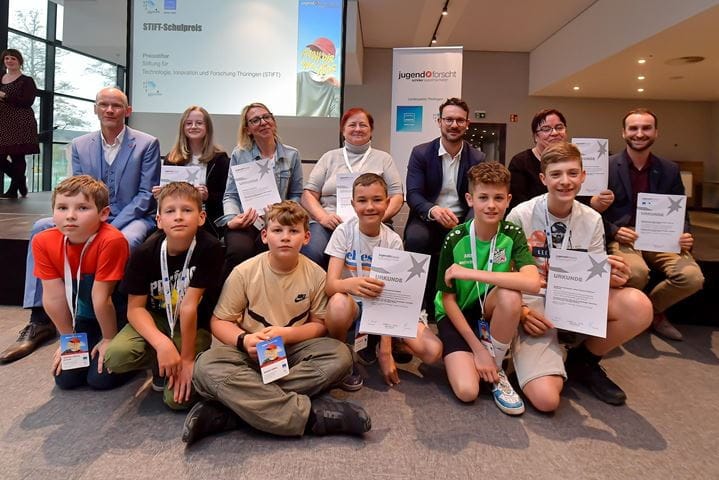 Group photo of the best young students